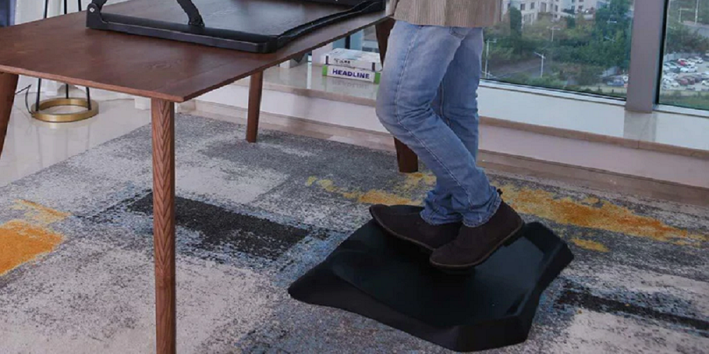 Beneficios de usar un tapete antifatiga en el trabajo