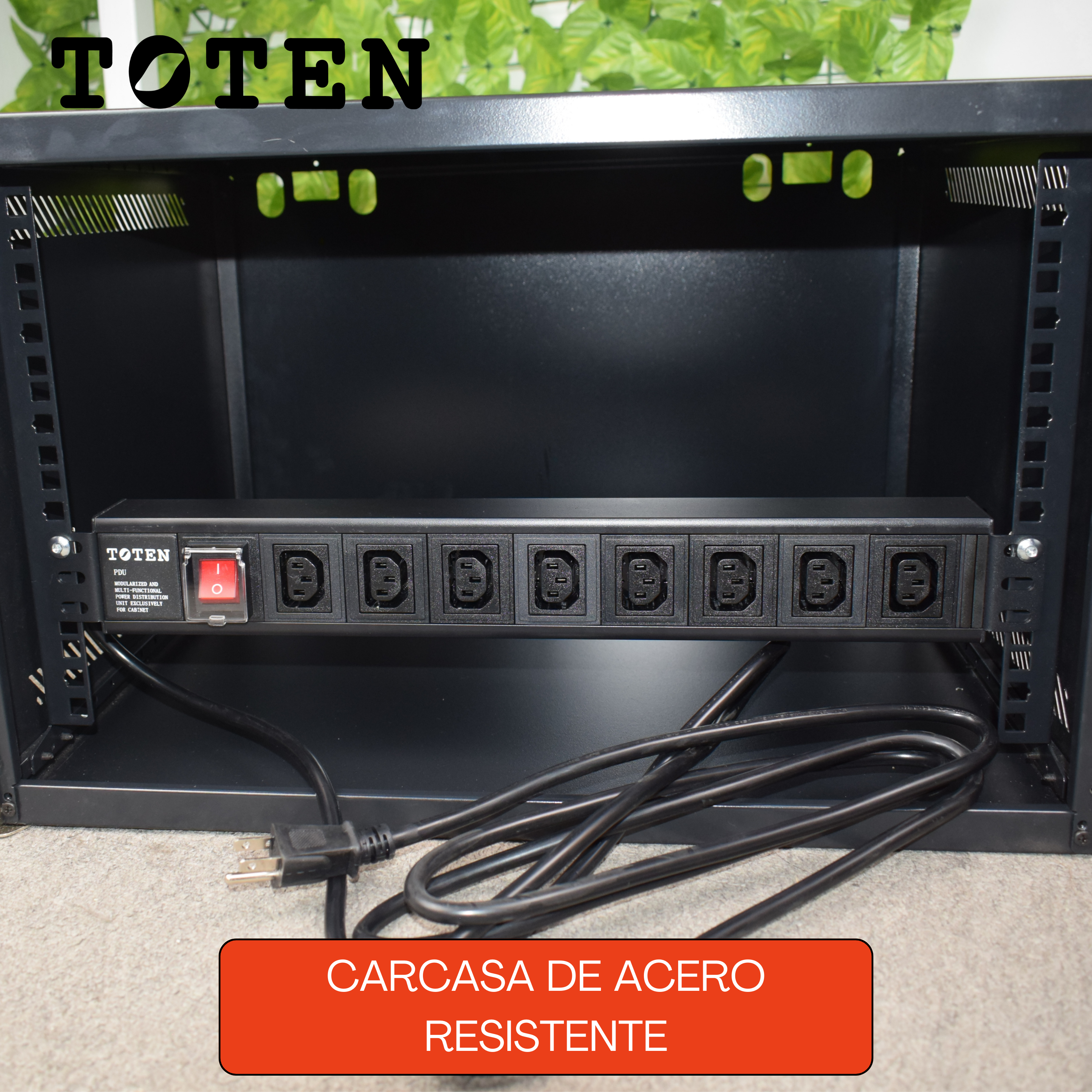 PDU Power Rack de 8 tomas C13 / Enchufe Nema 5-15P / Cable 3Mt x 16AWG