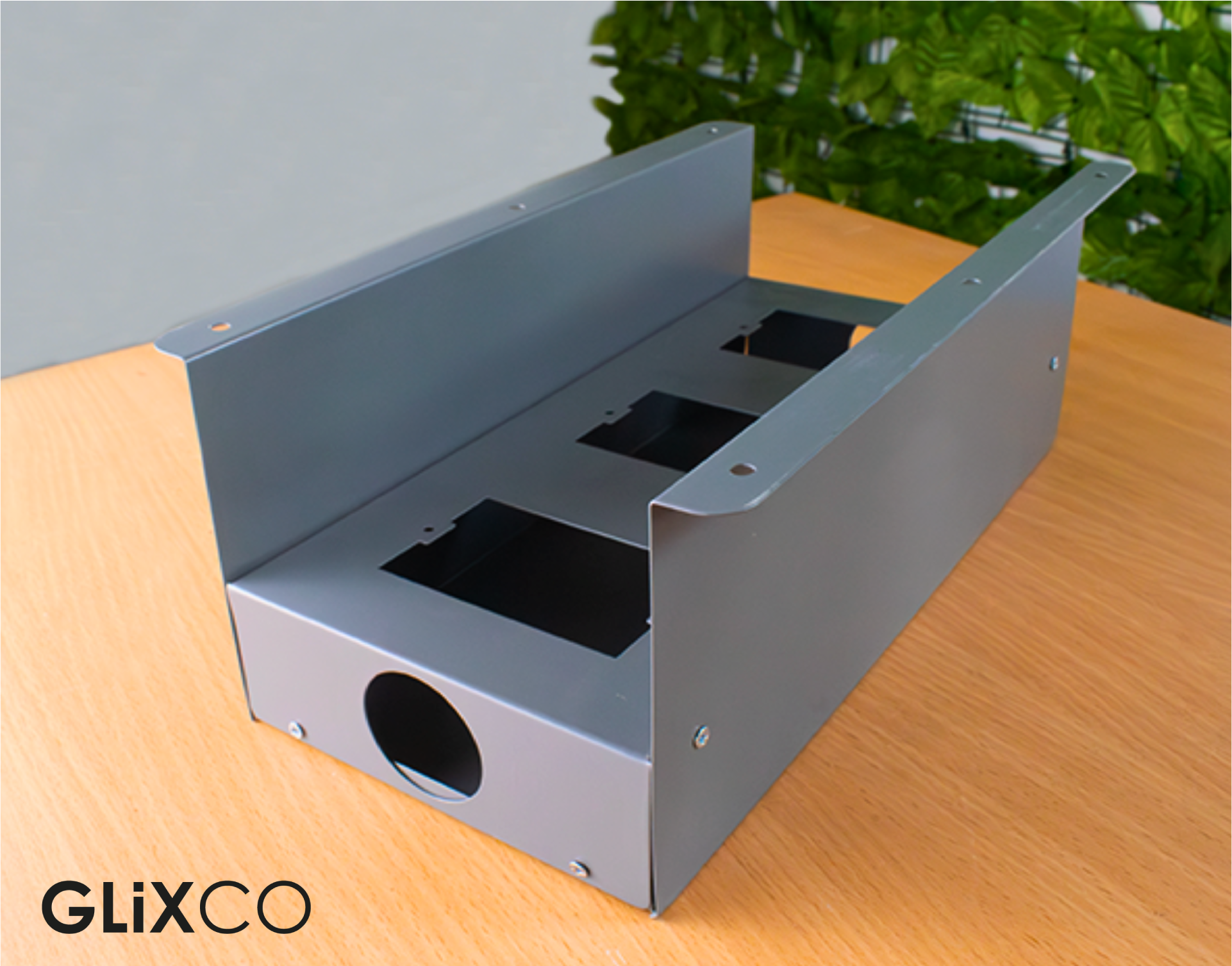 Caja de Conexion Metalico sin Tapa para 2 o 3 Modulos
