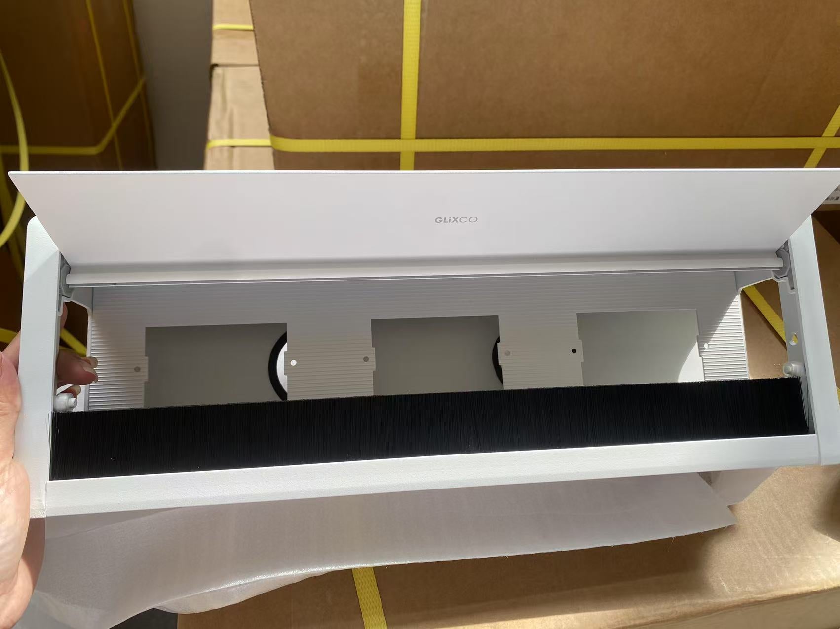 Caja de Conexion Triple con Tapa cables de Aluminio (Largo. 40 x Anch. 13.6 cm)