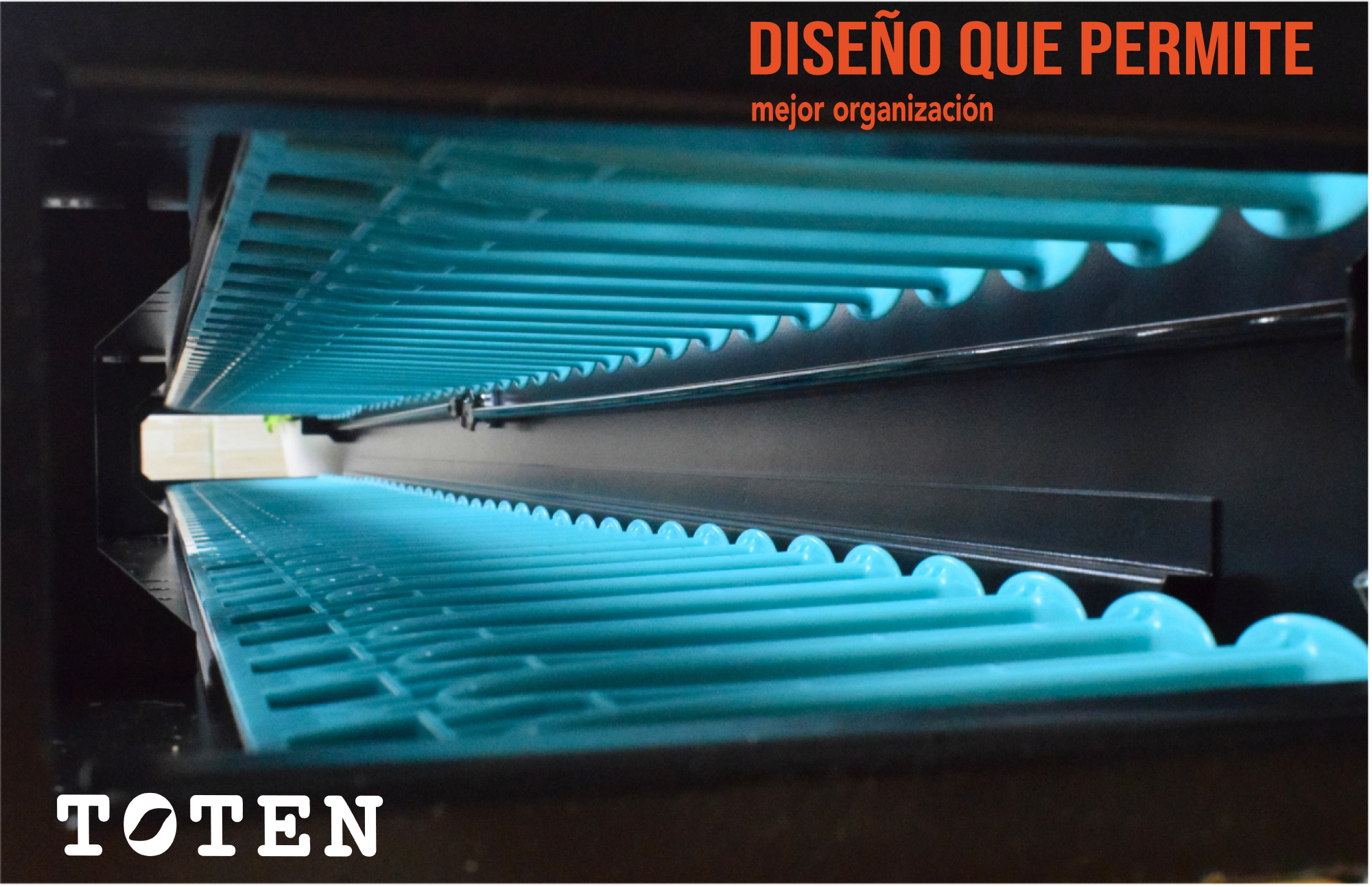 Ordenador Vertical de Alta Densidad (HD) 42RU