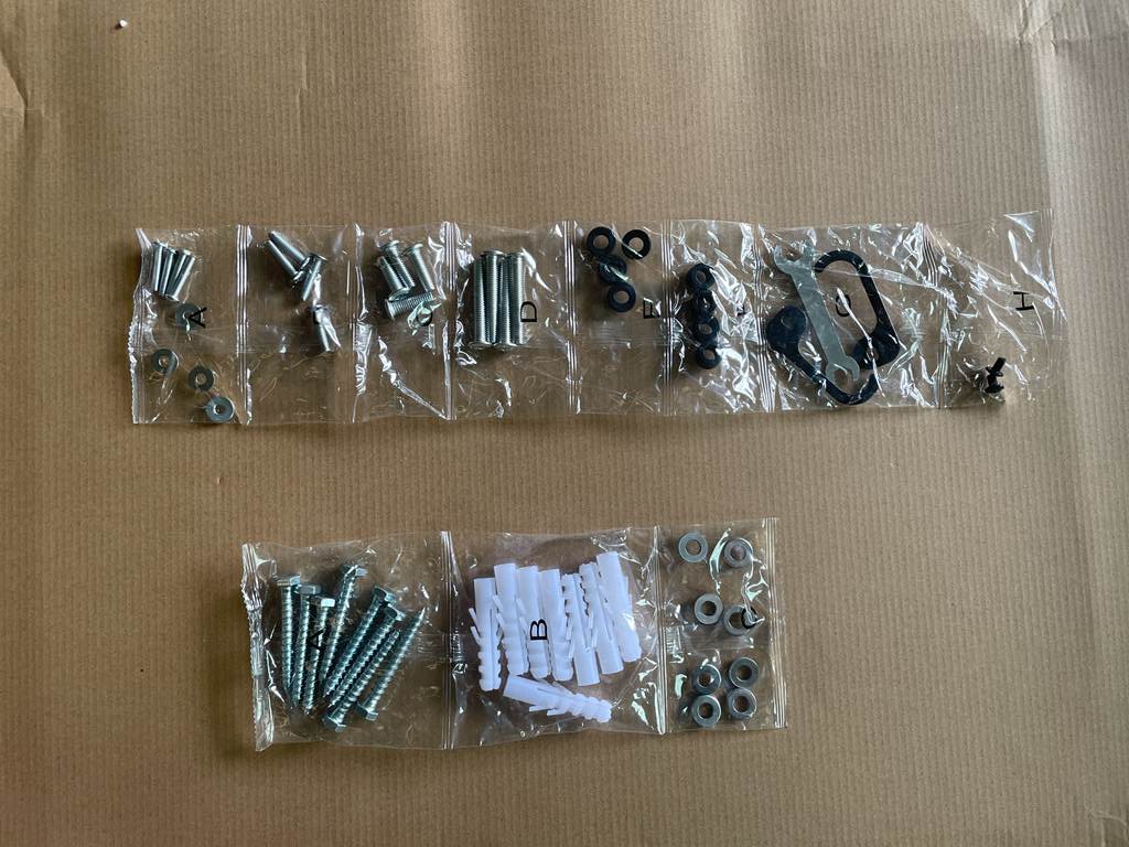 Rack Giratorio con Doble Brazo Articulado  para TV 65 a 100 Pulg / VESA max 900x600mm / Carga 75 kg