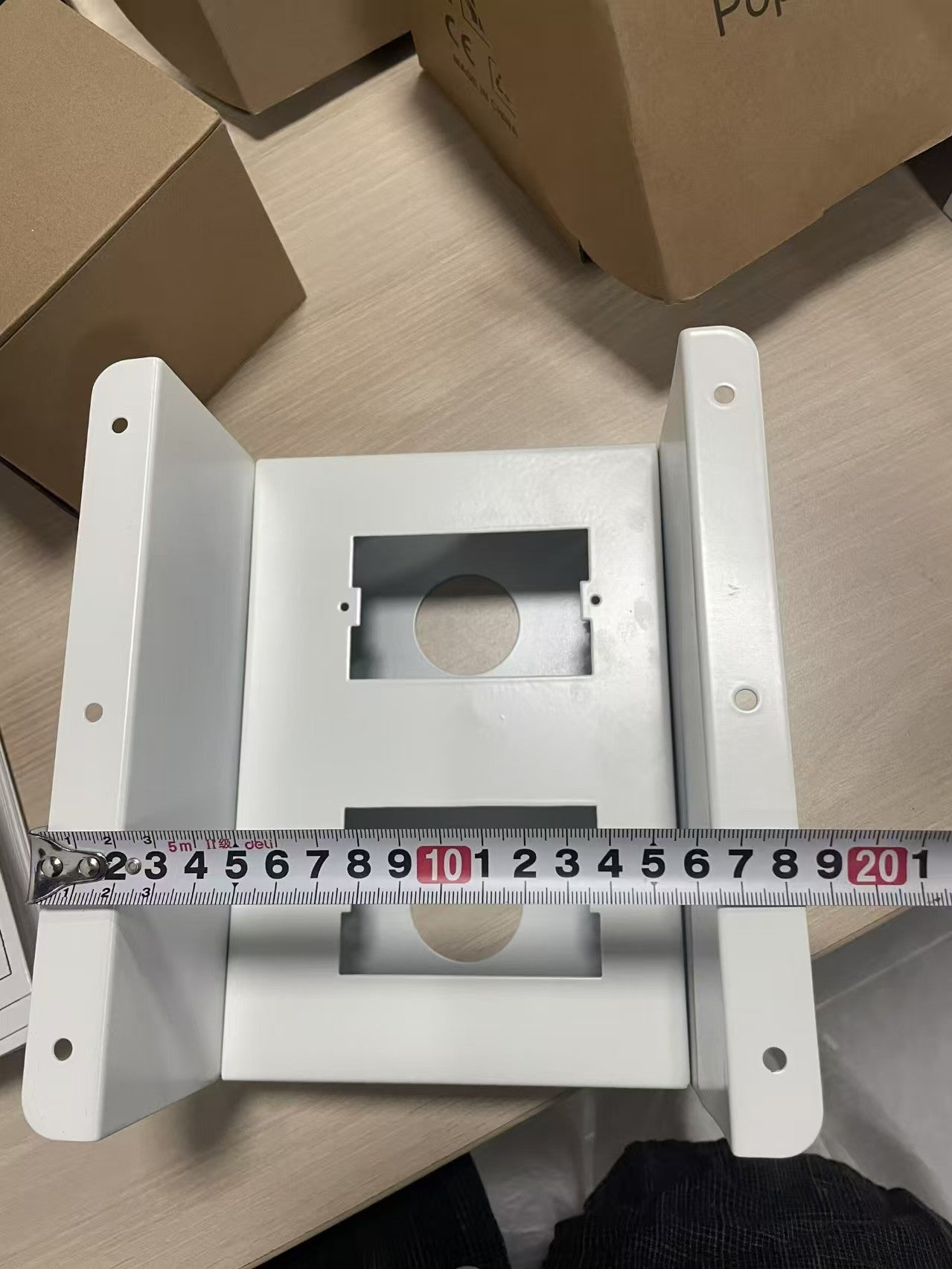 Caja de Conexion Metalico sin Tapa para 2 o 3  Modulos