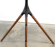 Pedestal Trípode de Madera para TV 42 a 55 Pulg / VESA Max 600x400mm / Carga 32 kg