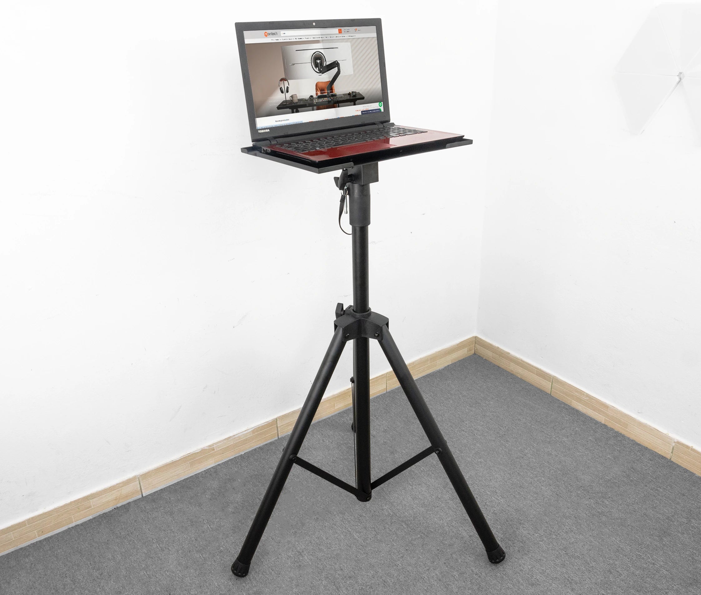Pedestal Trípode para Laptop / Altura regulable 108~178 cm