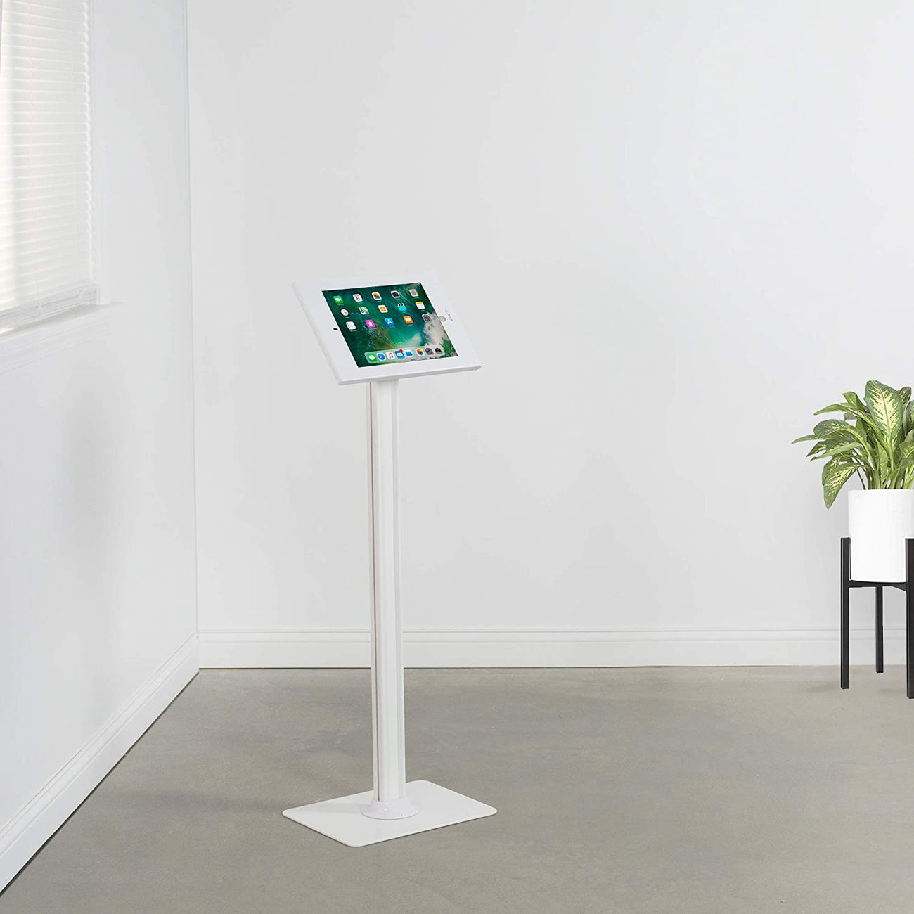 Pedestal Antirrobo para Tablet iPad 9.7 a 11 Pulg